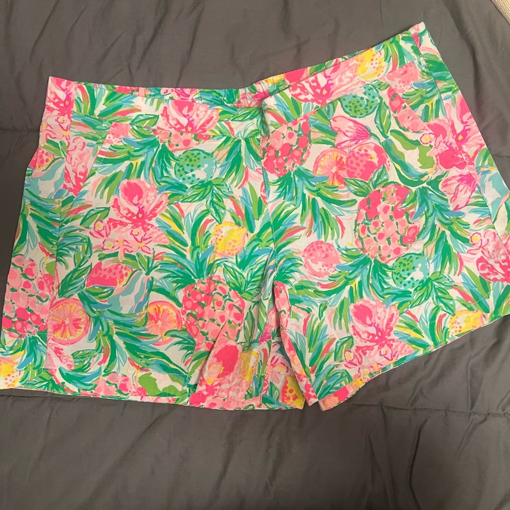 Lilly Pulitzer Pull On Shorts